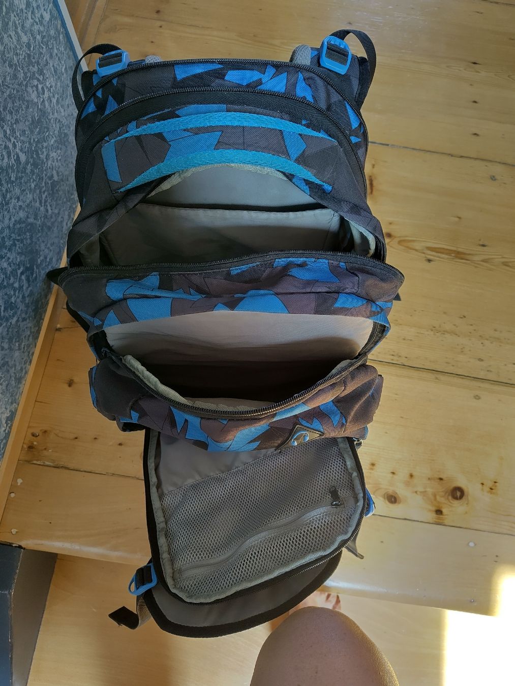 Satch Zaini: Schulrucksack Satch – Usato da Brugg AG venduto da rechrib 2