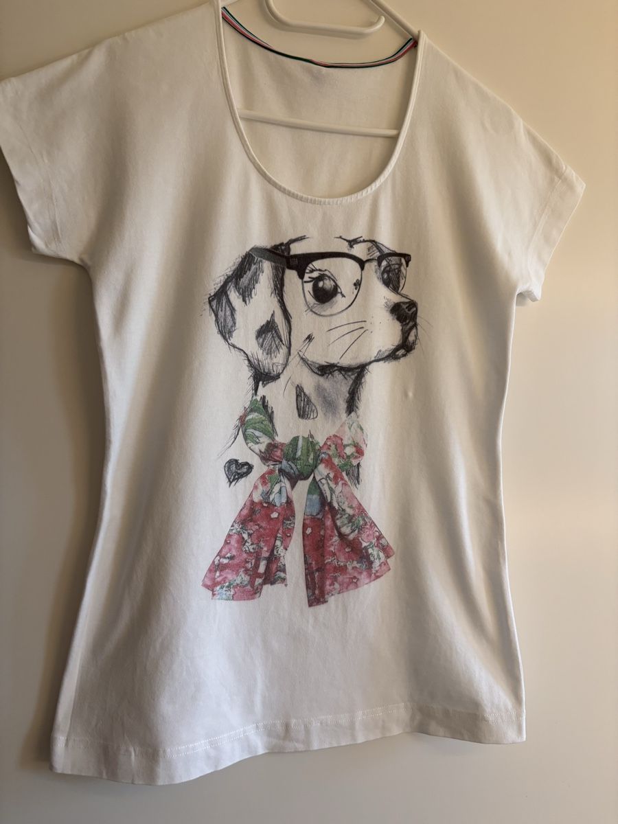 T-shirt: Shirt  – Usato da Härkingen venduto da sus_y7s8