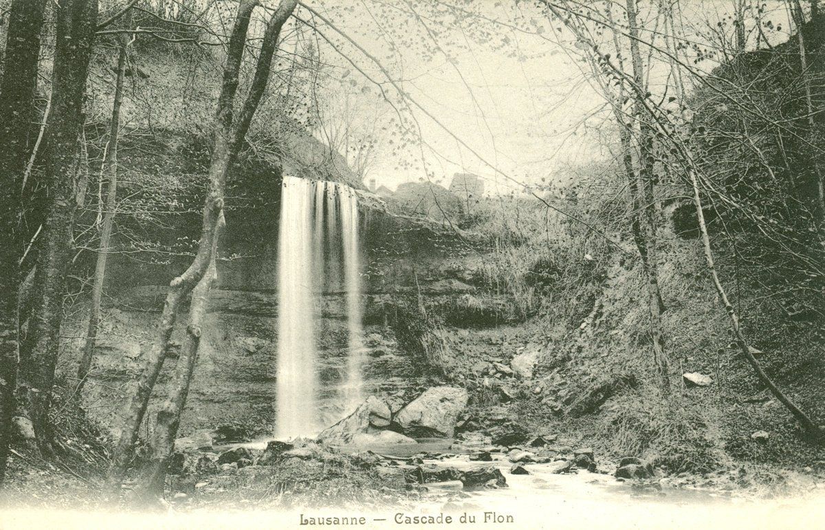 Cartoline postali: Lausanne - La Cascade du Flon – Usato da Chavornay venduto da SupraSenna