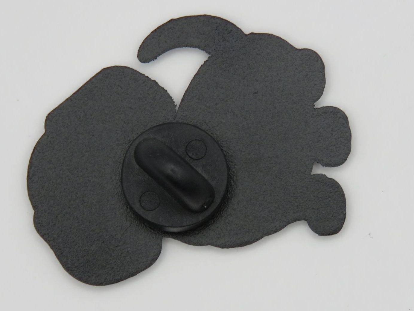 Spille & Fermagli: Ansteck Pin - DACKEL -  Emaille - 3,2x3cm – Nuovo e nell'imballaggio originale da Grenchen venduto da Yamahwildstar16 3