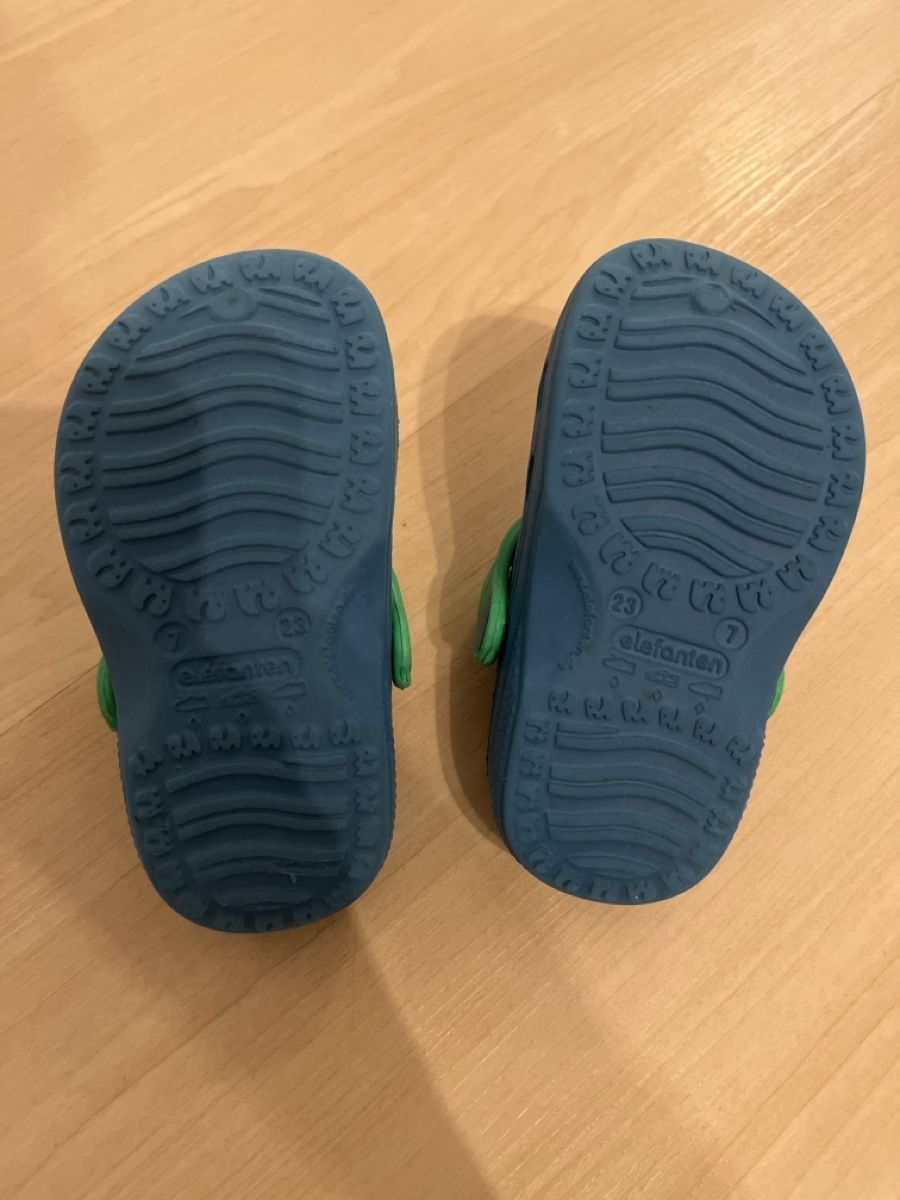 Crocs Schuhe für Jungen: Clogs Elefanten Grösse 23 – Gebraucht aus Herznach von Leimsa 2