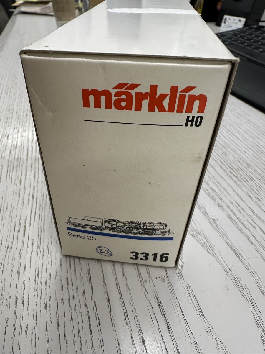 Märklin Modellini di ferrovie: Märklin 3316 SNCB Série 25 – Usato da Lupsingen venduto da New-Haven 7