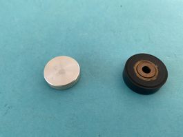 ReVox A 700 Andruckrolle mit Abdeckung