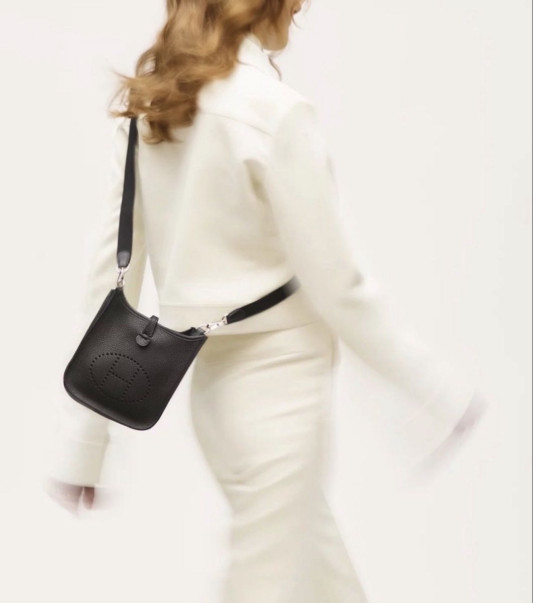 Hermès Borse da donna: HERMÈS Evelyne 16 – Nuovo (secondo la descrizione) da Pfäffikon SZ venduto da happy.life 7