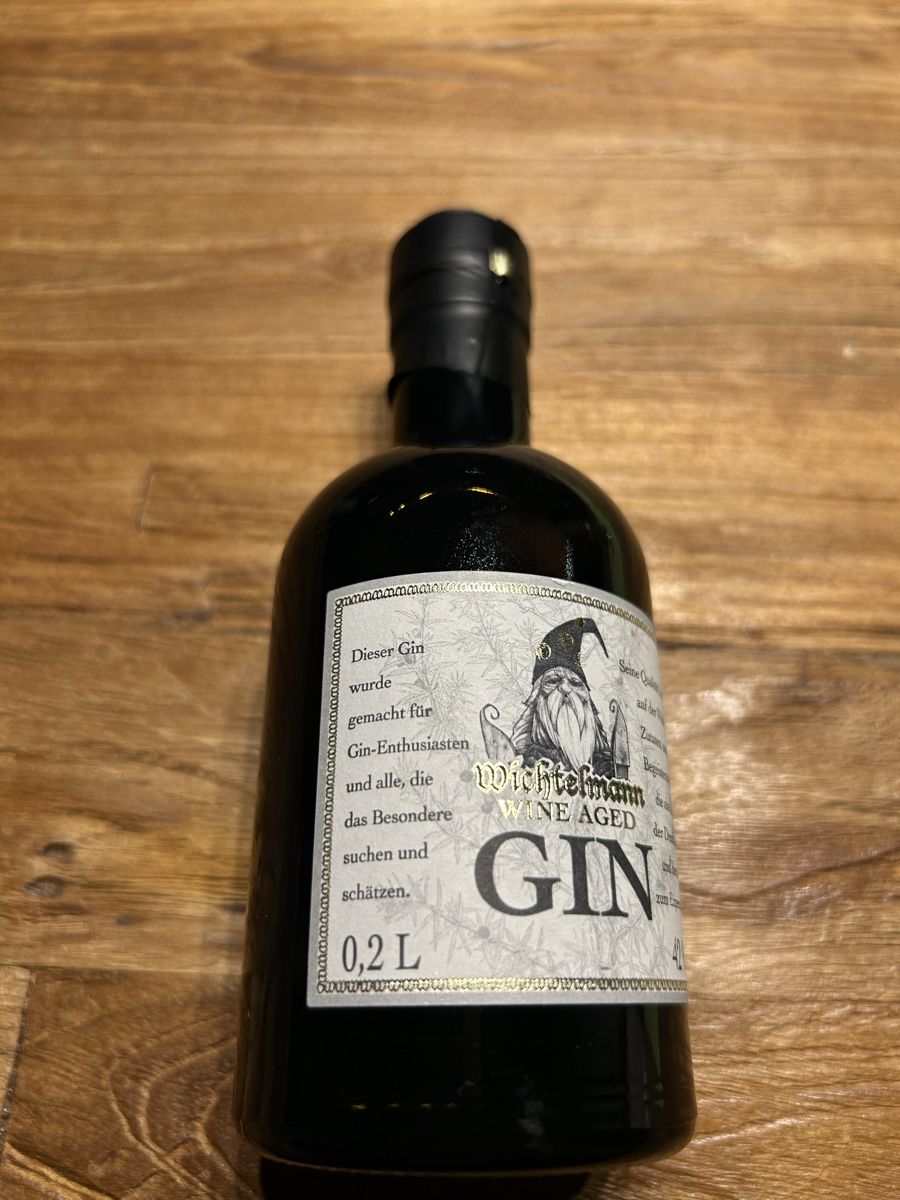 Spiritueux: Wichtelmann wine aged Gin – Neuf avec emballage d'origine à Zug par Tugiumerin 1