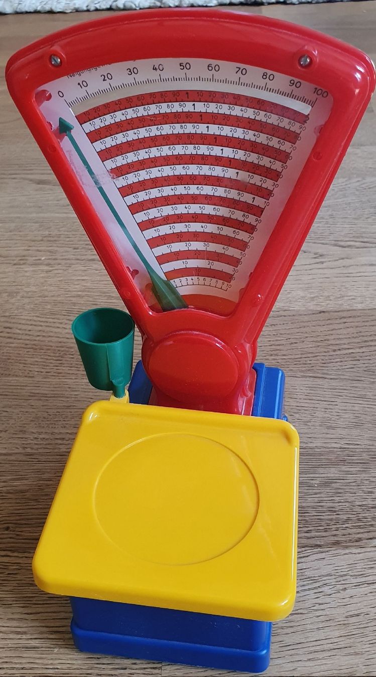 Spielzeuge: Spielzeug Kinderwaage  – Gebraucht aus Sirnach von eftix
