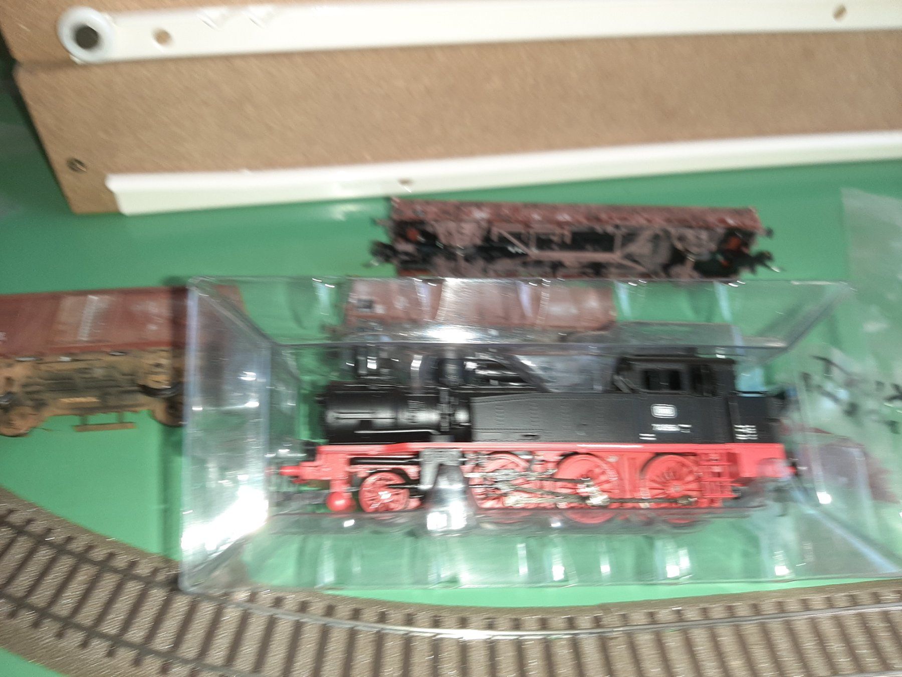 Trix Modellini di ferrovie: TRIX 74 854 + 3 WAGONS – Usato da Avully venduto da RIVALIS 9