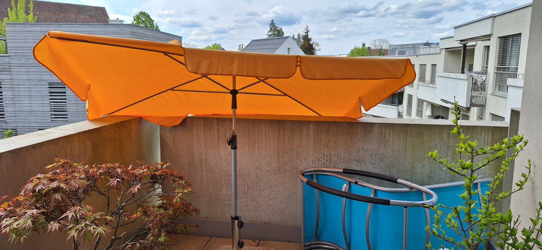 Sonnenschirme: Sonnenschirm gelb – Gebraucht aus Wohlen AG von Tiger0107