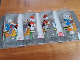 Trinkgläser Donald Duck und Daisy 4 Stück antik/vintage