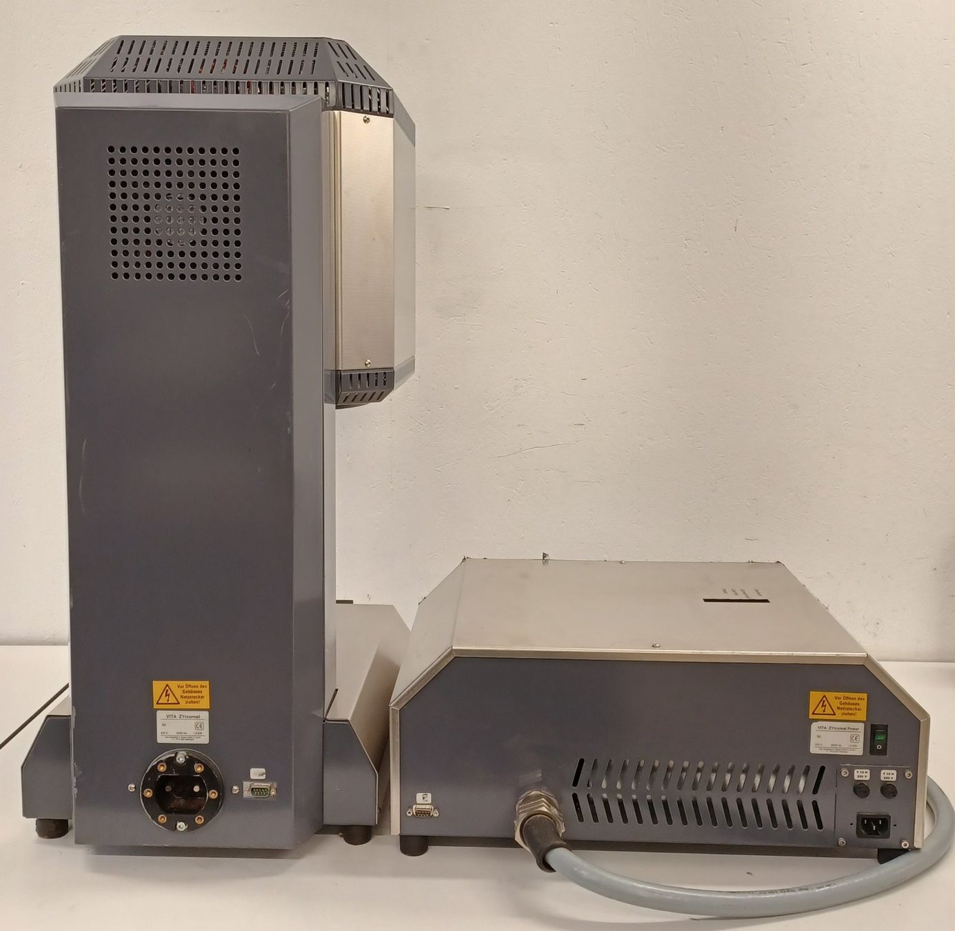 Laborzubehör: Vita Zyrcomat Sintering furnace – Defekt aus Niederdorf von LeptonAG_Labor 3