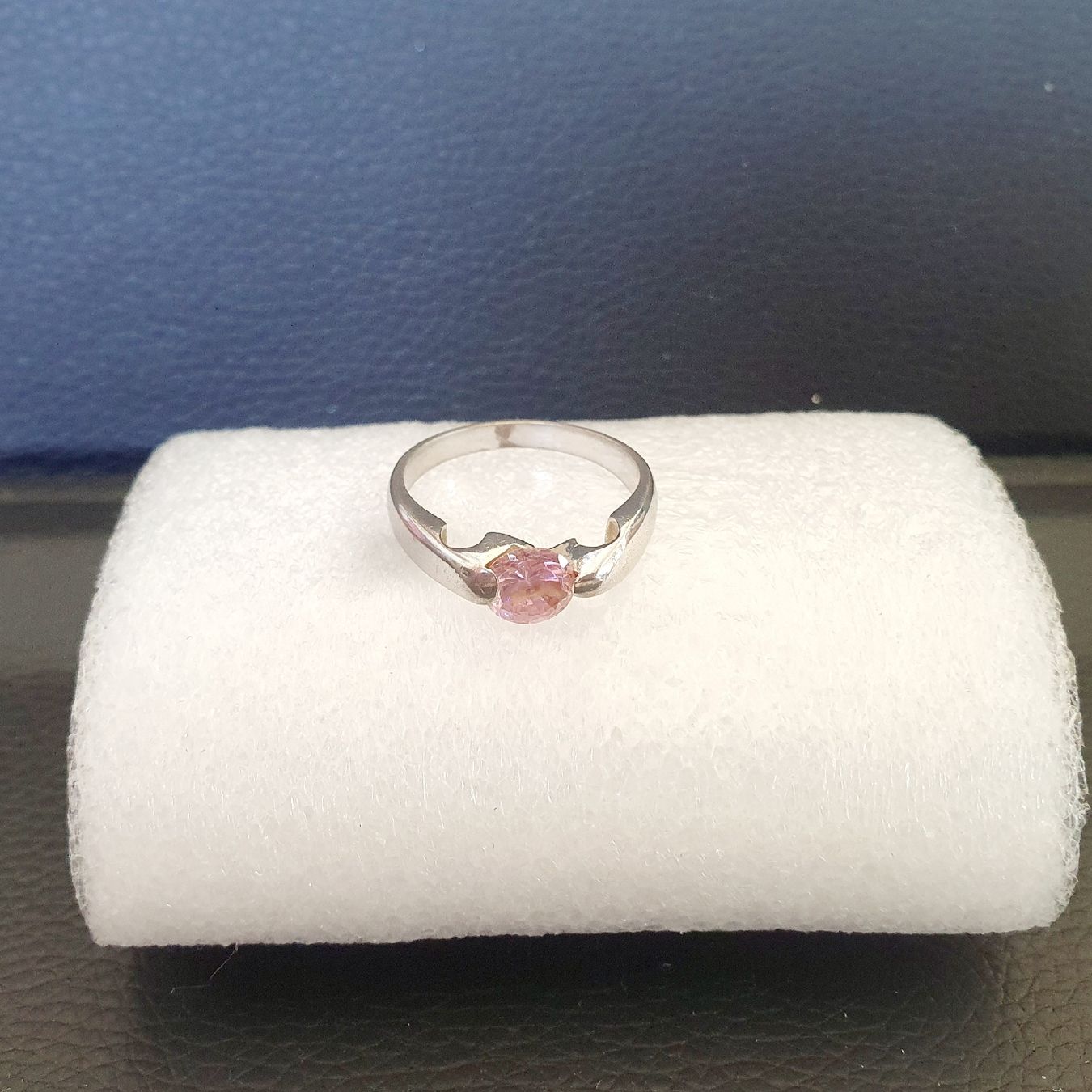 Anelli: Silberring 925 mit ein Rosa farbige Stein Gr. 18,6mm – Usato da Kreuzlingen venduto da Wunderkiste123 2