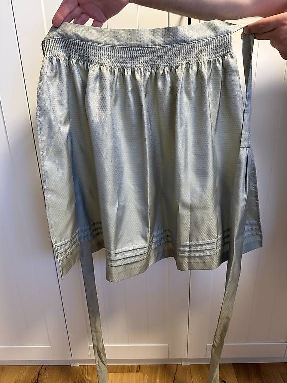 Kleider: Dirndl von Krüger – Gebraucht aus Wetzikon TG von annisegenreich 2