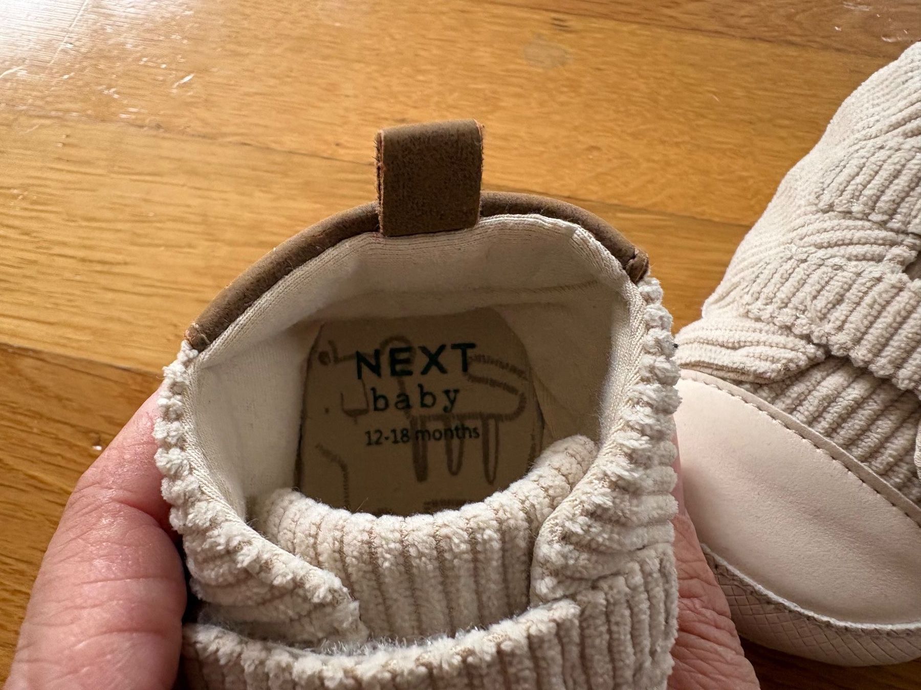 Scarpe da uomo: Babyschuhe, 12-18 Monate – Usato da Würenlos venduto da Ulabalula 2