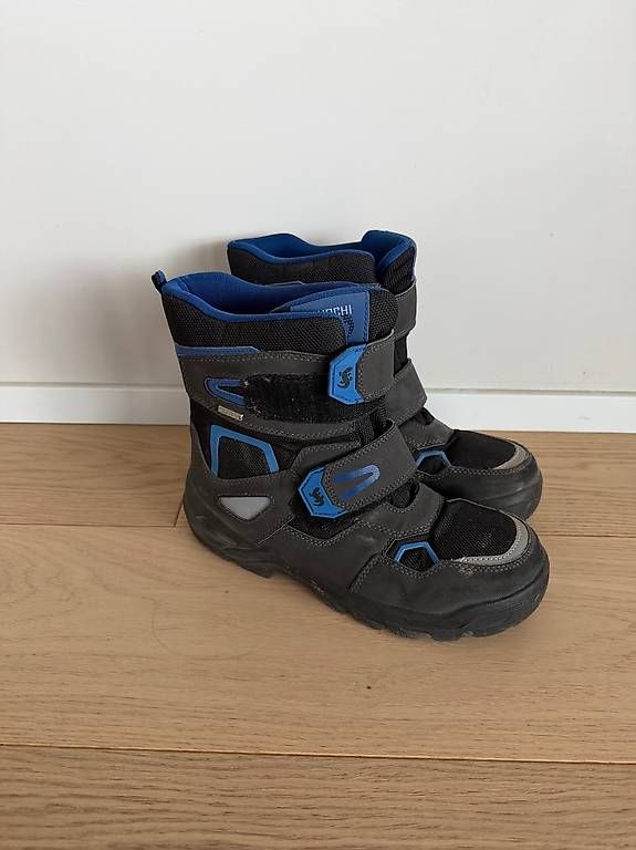 Schuhe für Jungen: Lurchi Winter Stiefel, Bottes de hiver – Gebraucht aus Mont-sur-Lausanne von jojoaja