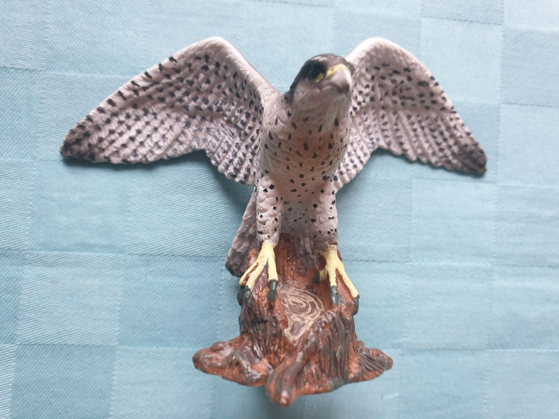 Schleich Statuette: Wanderfalke Falke Schleich Tier Figur – Usato da Mörschwil venduto da spirspi 1