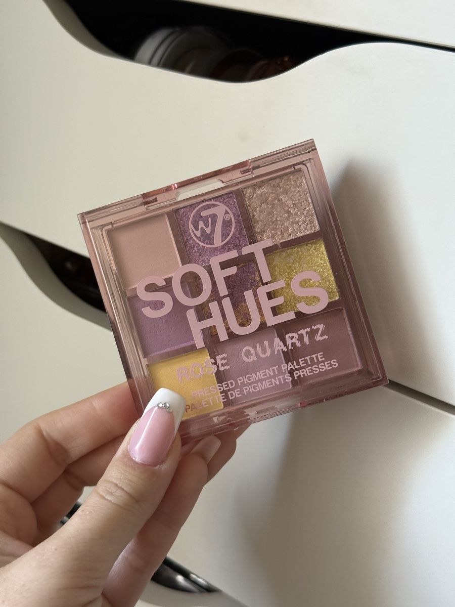 Make-up: Palette W7 – Gebraucht aus Chavannes-près-Renens von elobrgs 1
