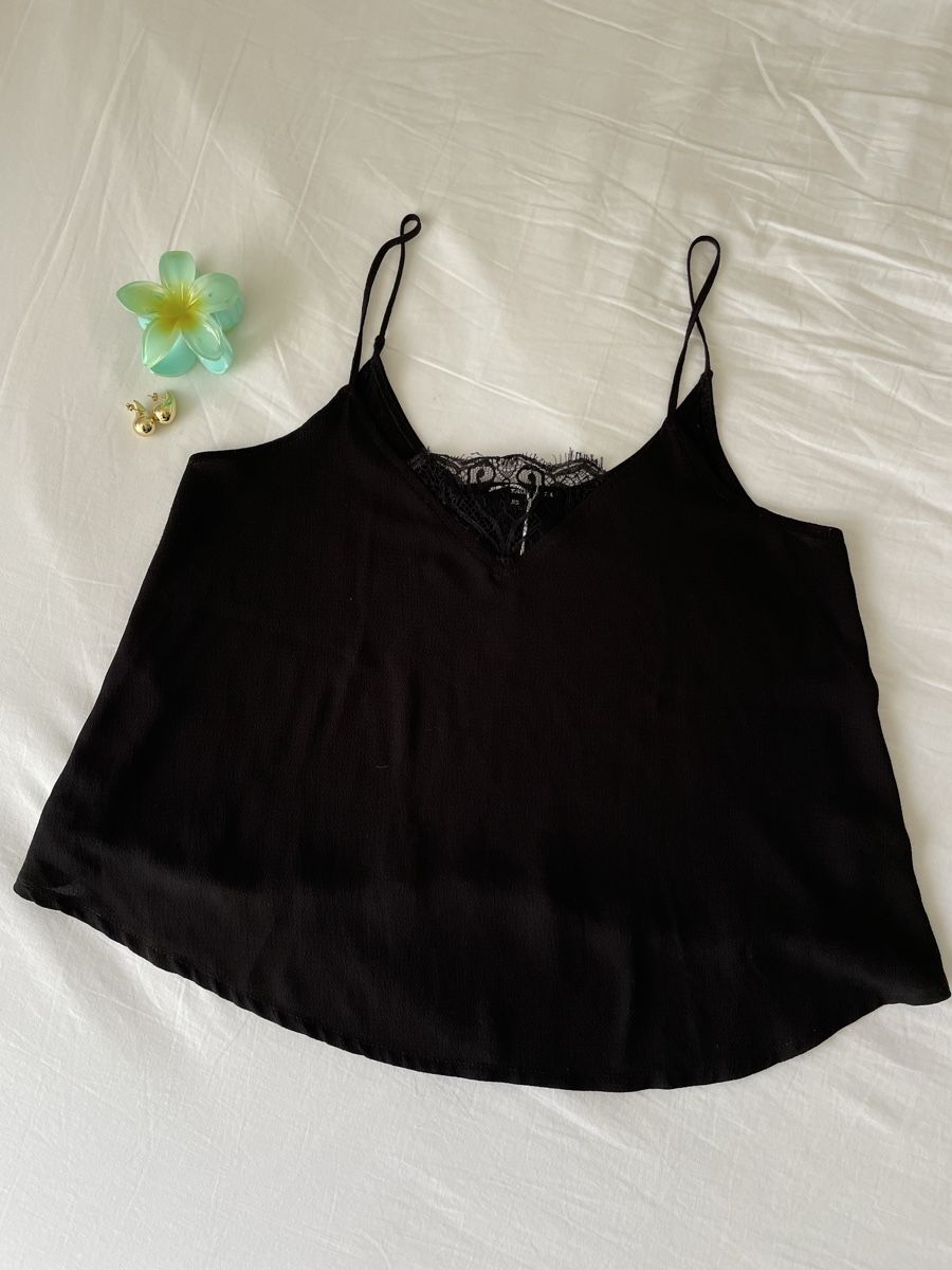 Tally Weijl Tops: Top noir – D'occasion à Concise par Lae99