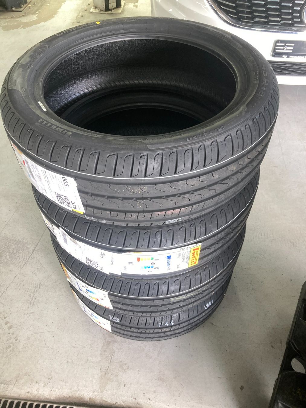 Pirelli Pneumatici & Ruote complete: 225/45R18 Pirelli Sommerpneu – Nuovo e nell'imballaggio originale da Cham venduto da Cham6332 7