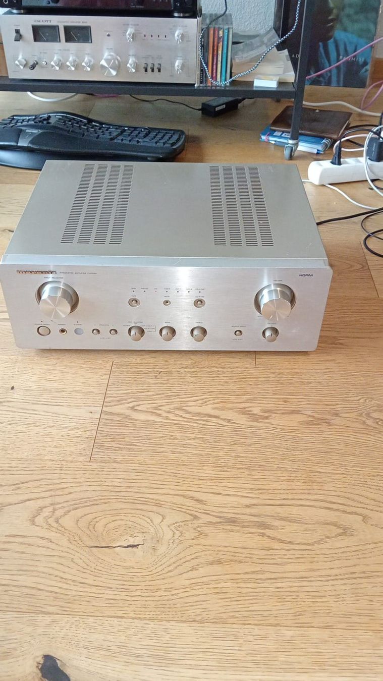 Marantz Amplificatori: Fully Refurbished - Marantz PM7000 Vintage Amplifier – Usato da St-Cergue venduto da per_6cx5