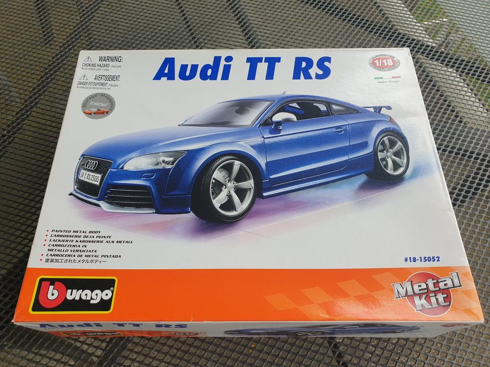 Miniature Burago Gold 1:18 - Dodge Viper GTS - Bleu Avec Bandes Blanches - Occasion