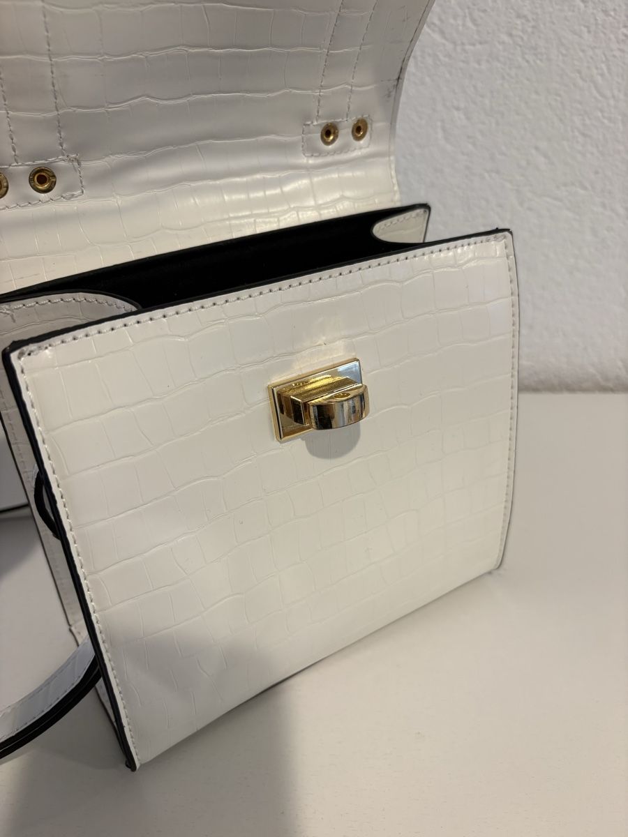 Taschen für Damen: Tasche weiss – Gebraucht aus Bülach von kittygismo 5