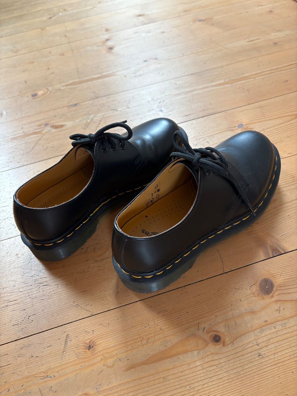 Dr. Martens Scarpe da donna: Dr. Martens Schuhe Gr. 37 – Nuovo (secondo la descrizione) da Basel venduto da Liisa-Mariia 2