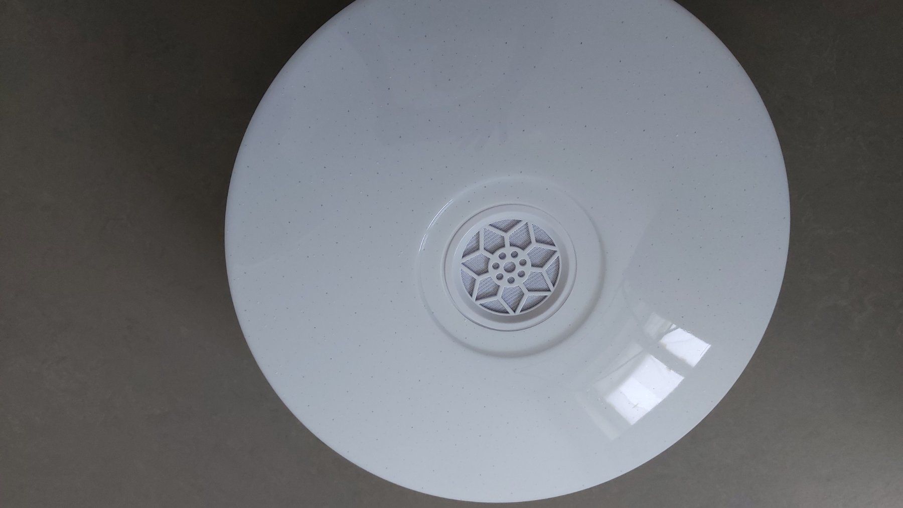 Lampadari & plafoniere: Led deckenlampe mit Lautsprecher – Usato da Davos Platz venduto da anton85