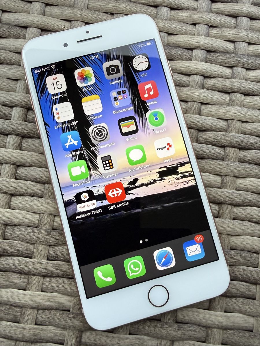 Apple Handys / Smartphones: iPhone 8 Plus inkl. Hülle und Ladekabel – Gebraucht aus Strengelbach von Chiavara 3