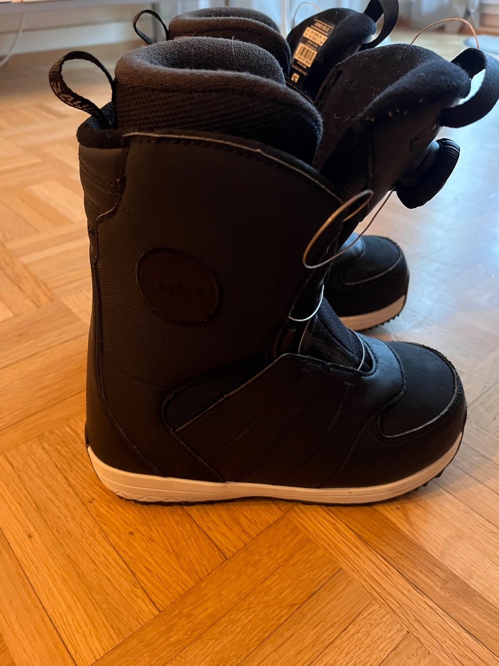 Salomon Scarpe per ragazzi: Salomon Kinder Snowboarschuhe – Usato da Zürich venduto da thomas.rueegg 1