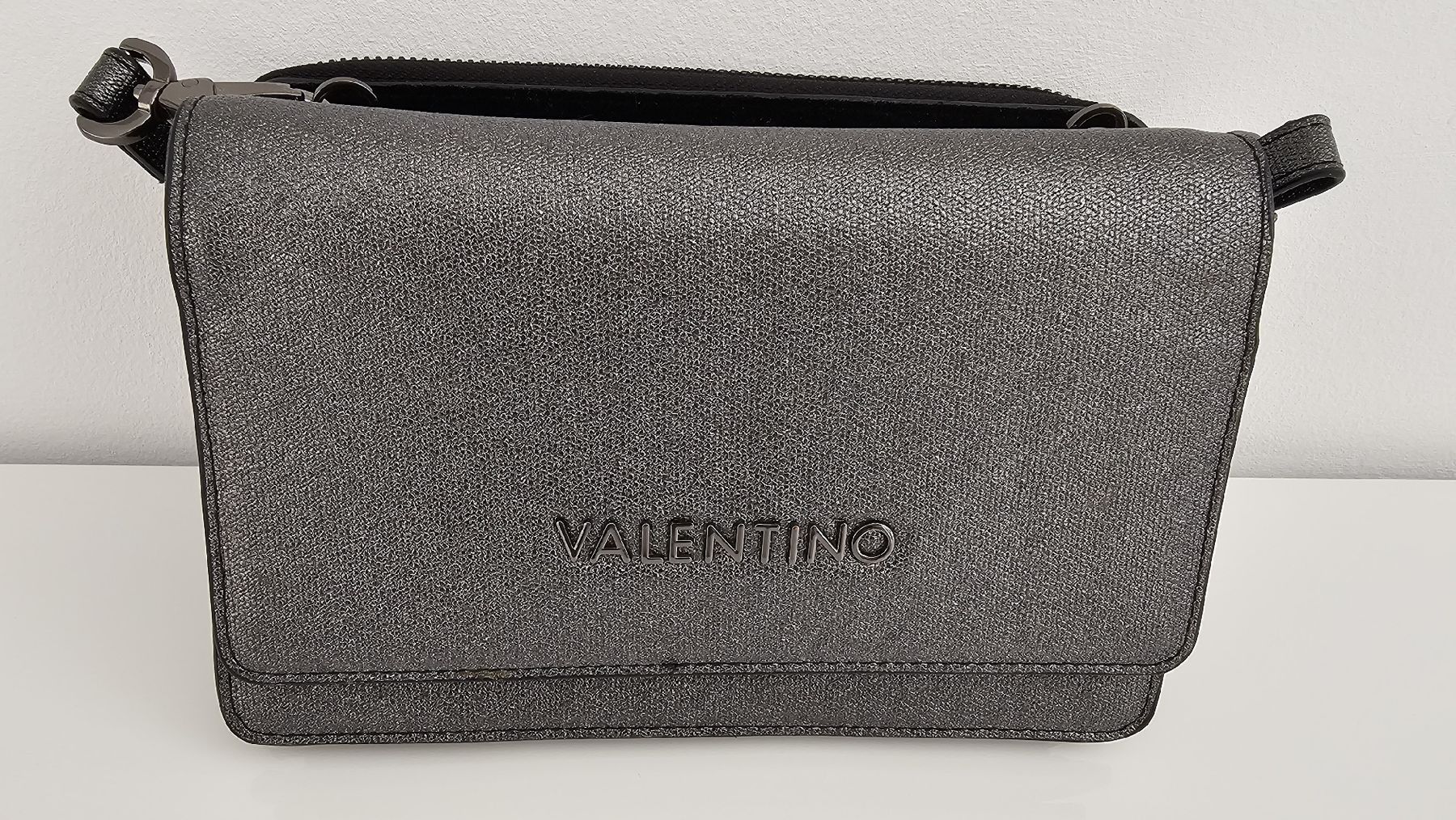 Valentino Taschen für Damen: Valentino Doppelhandtasche, neuwertig – Neu (gemäss Beschreibung) aus Steinmaur von Kiki_m240 1