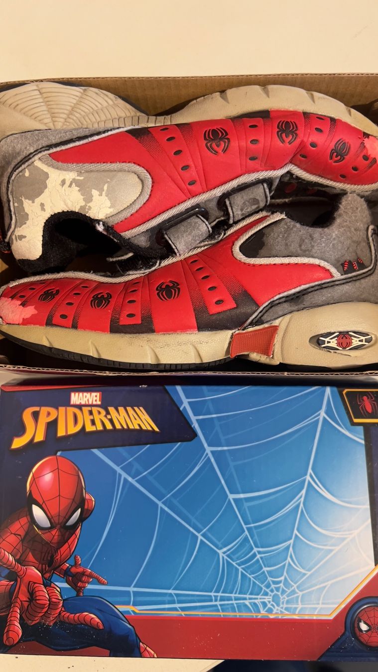 Herrenschuhe: SPYDERMAN KINDER SCHUHE 31 AB FR.1.- – Gebraucht aus Zürich von sepp69 3