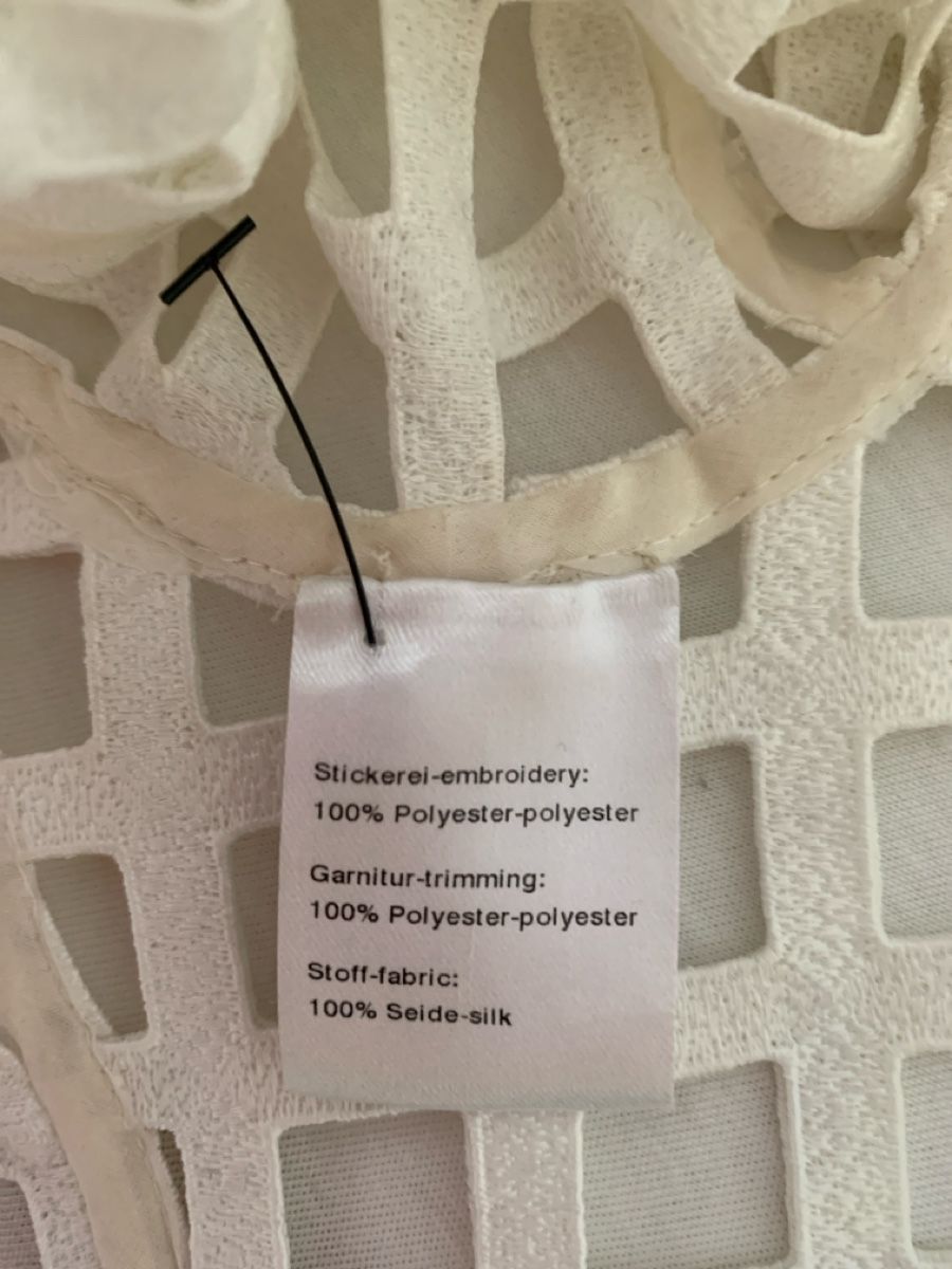 Akris Giacche: AKRIS: Extravaganter weisser Blazer aus Gitterstoff, 36 – Nuovo (secondo la descrizione) da Luzern venduto da paulablue 8