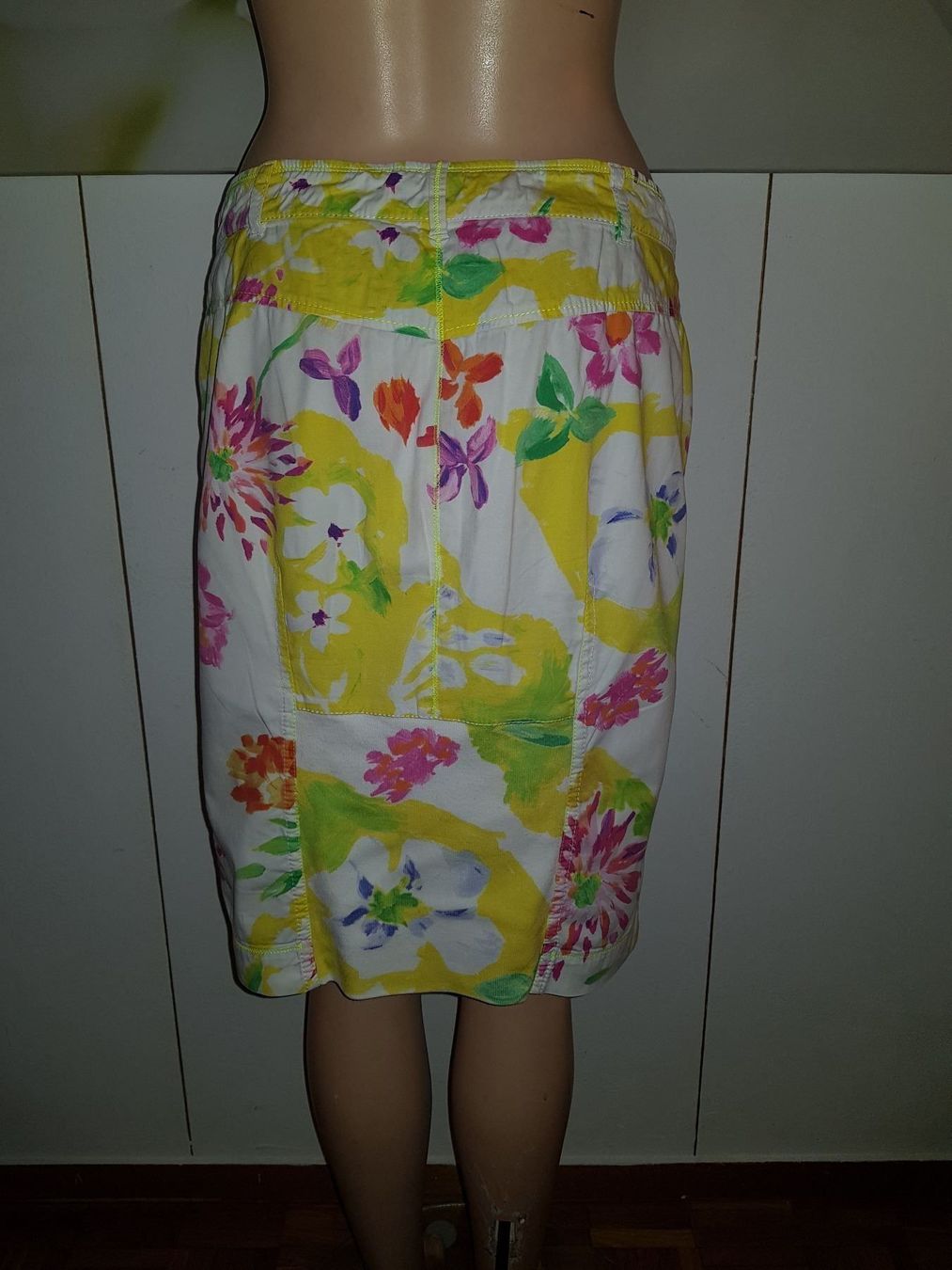 Marc Cain Gonne: MARC CAIN Jupe / Rock taille / Grosse M (2) – Usato da Cossonay-ville venduto da Super-Price-Quality 6
