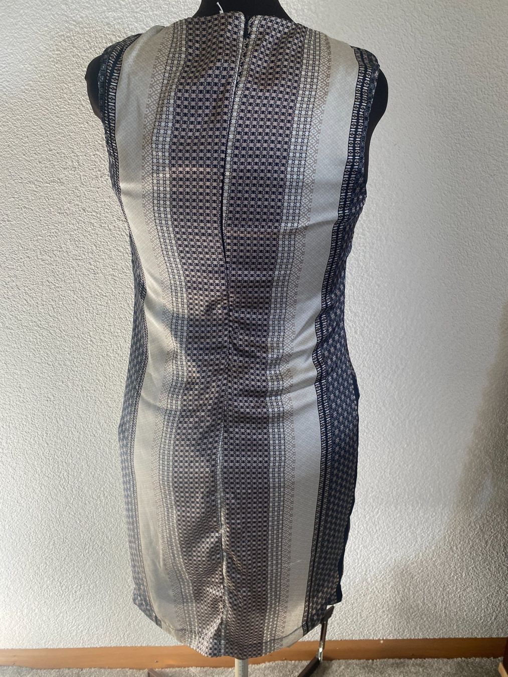 Vestiti: Cocktäil Kleid M – Usato da Liestal venduto da aarroon 1