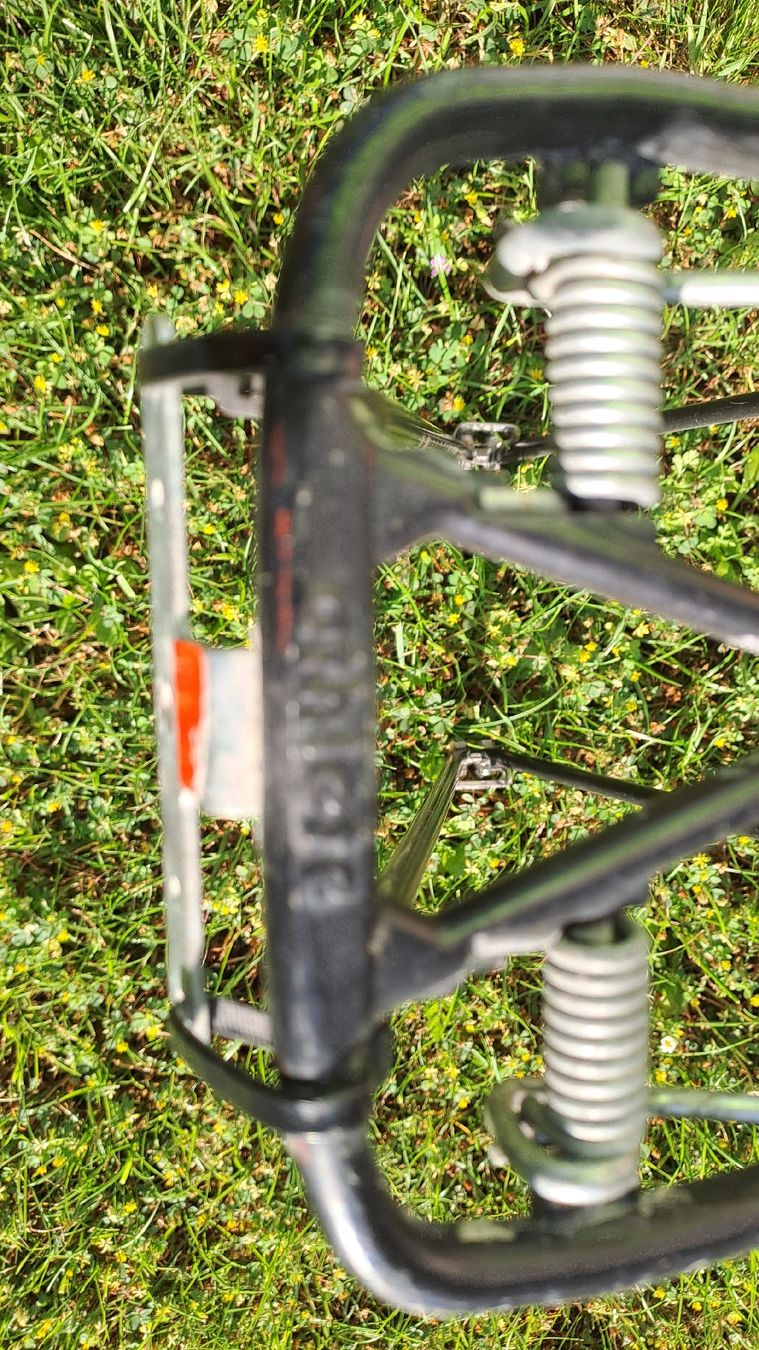 Pezzi di ricambio: Velo Gepäckträger Pletscher Athlete  – Usato da Watt venduto da Gubrist 1