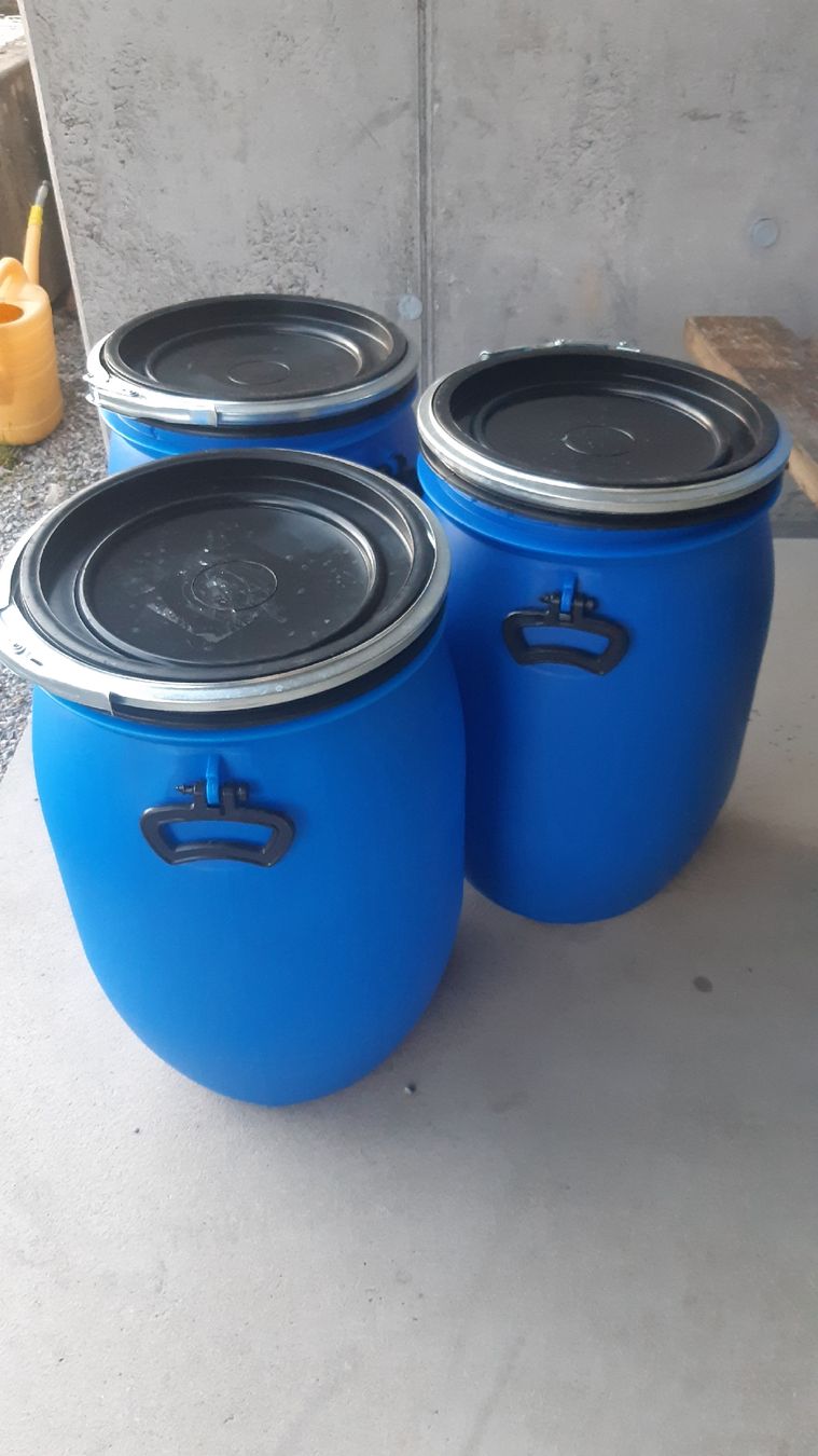 Zubehör: Kunststofffäser 60 lt. – Gebraucht aus Rossrüti von Radri 1