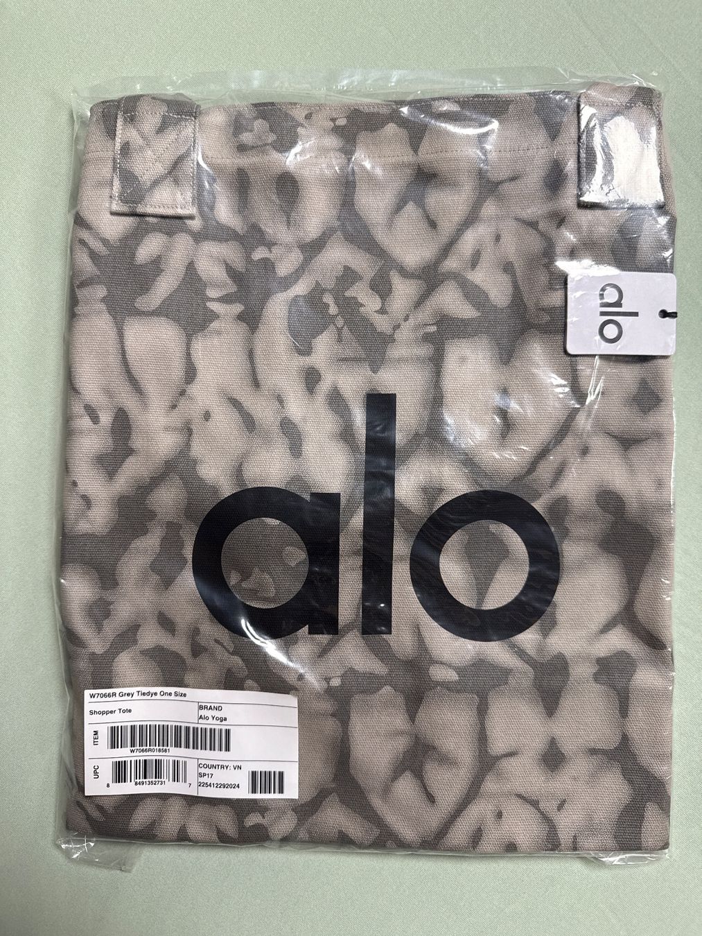 Alo Yoga Borse: Alo yoga tote bag – Nuovo e nell'imballaggio originale da Birr venduto da WalkyriaM