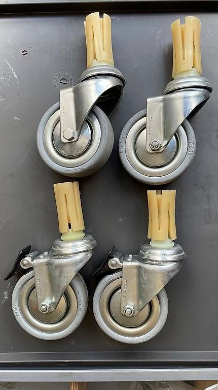 Sonstiges zum Lager & Transport: Rollen – Gebraucht aus Neerach von 4vincent