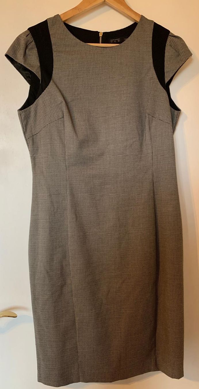 Kleider: ZARA ROBE taille  L – Neu (gemäss Beschreibung) aus Dompierre FR von fat_xth5