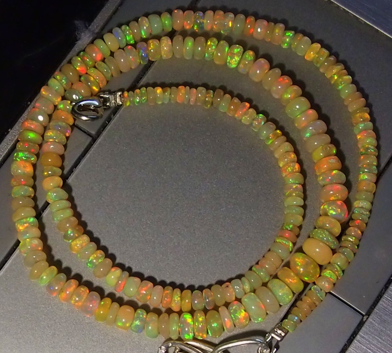 Catenine: 48 Crts stark funkelnde Feuropalkette, 1224 – Nuovo e nell'imballaggio originale da Reinach BL venduto da Marcopal 5