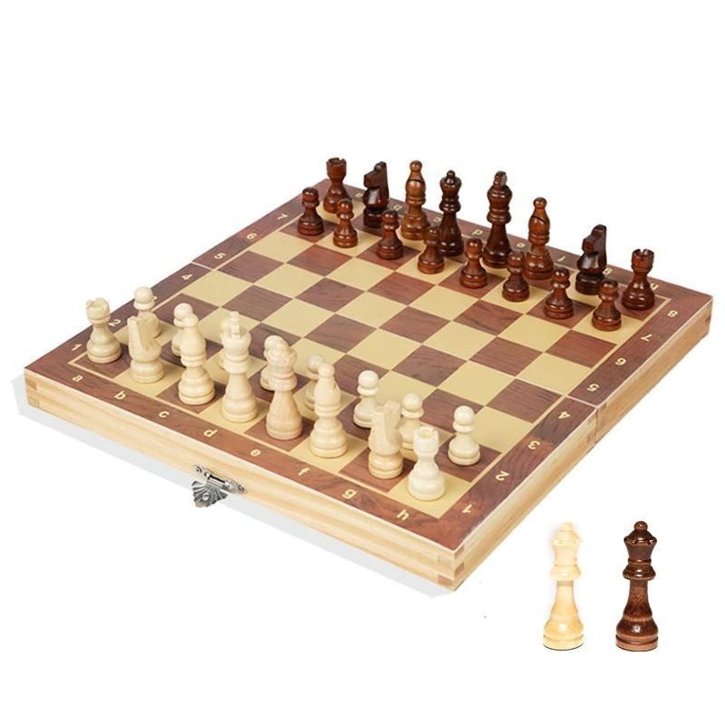 Giochi: Magnetischer Schachspiel aus Holz 24cm – Nuovo e nell'imballaggio originale da Châtelaine venduto da topshop.switzerland