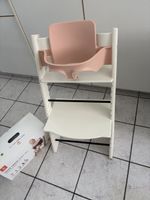 Stokke Tripp Trapp Hochstuhl weiss mit Baby Set rosa