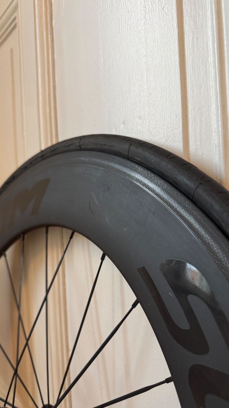 Pneumatici & Ruote complete: Superteam 88mm Carbon Hinterrad, 130mm – Usato da Basel venduto da wan_f9q6 5