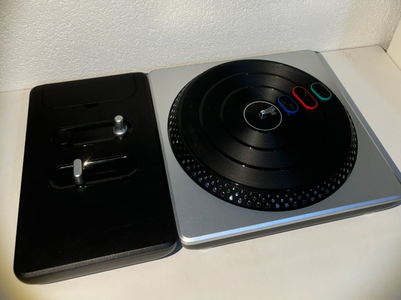 Sony Controller: DJ Hero Wireless Turntable Controller Playstation – Usato da Binningen venduto da samorga21 2