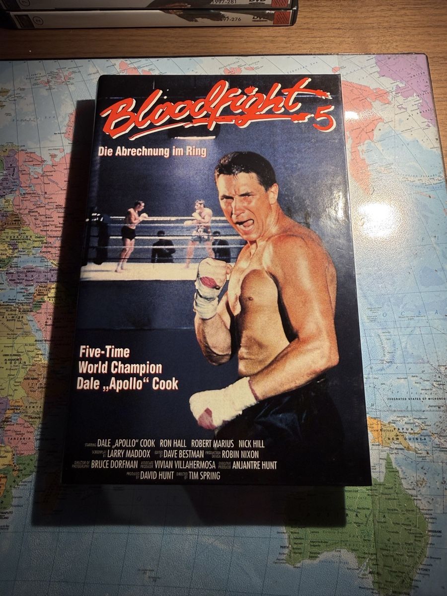 Tutti i DVDs: Bloodfight 5 Grosse Hartbox DVD  – Usato da Flaach venduto da Filmklopper87