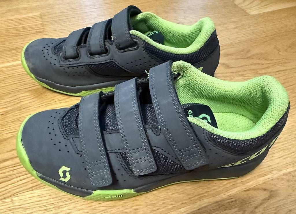 Scott Chaussures garçon: Scott Kinderbikeschuh, Grösse 35 – D'occasion à Pfungen par Mafo88 3