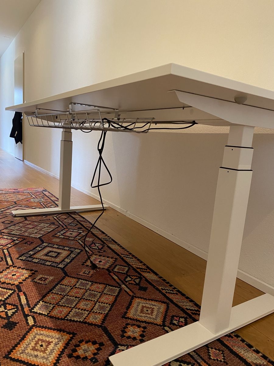 Flexcube Scrivanie: Höhenverstellbarer Schreibtisch Flexcube Profi – Usato da Stallikon venduto da KFQC 4