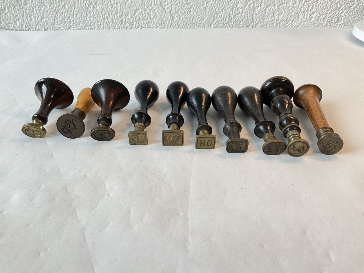 Stempel: Collection de sceau antiques  – Gebraucht aus Malleray von Robot12 1