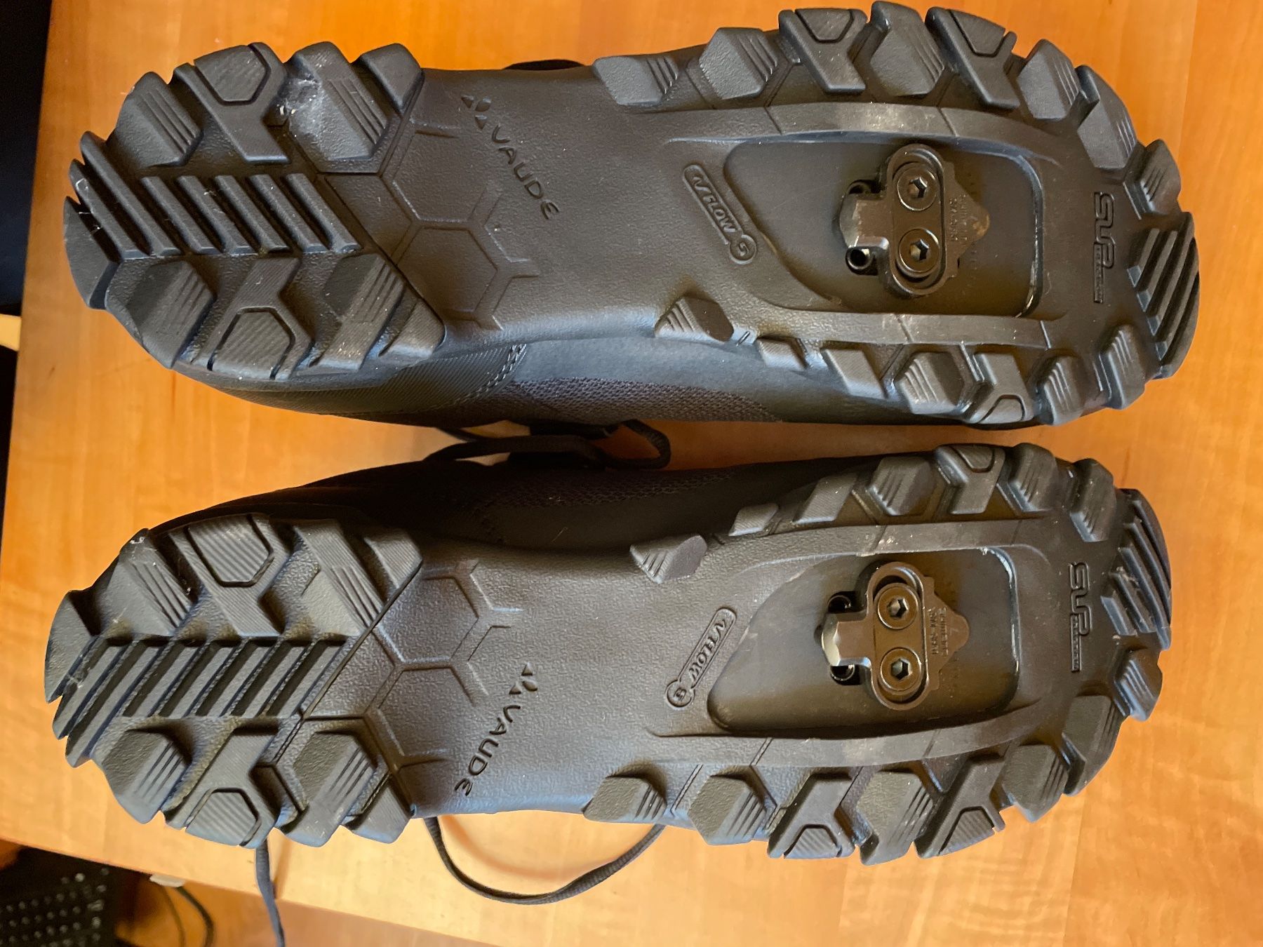 Scarpe da donna: Veloschuhe von Vaude – Nuovo (secondo la descrizione) da winterthur venduto da Jackbaur 1