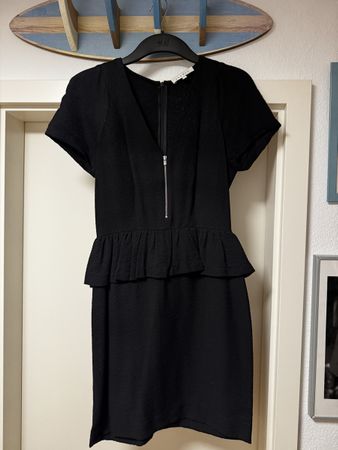 Robe Noire Sandro